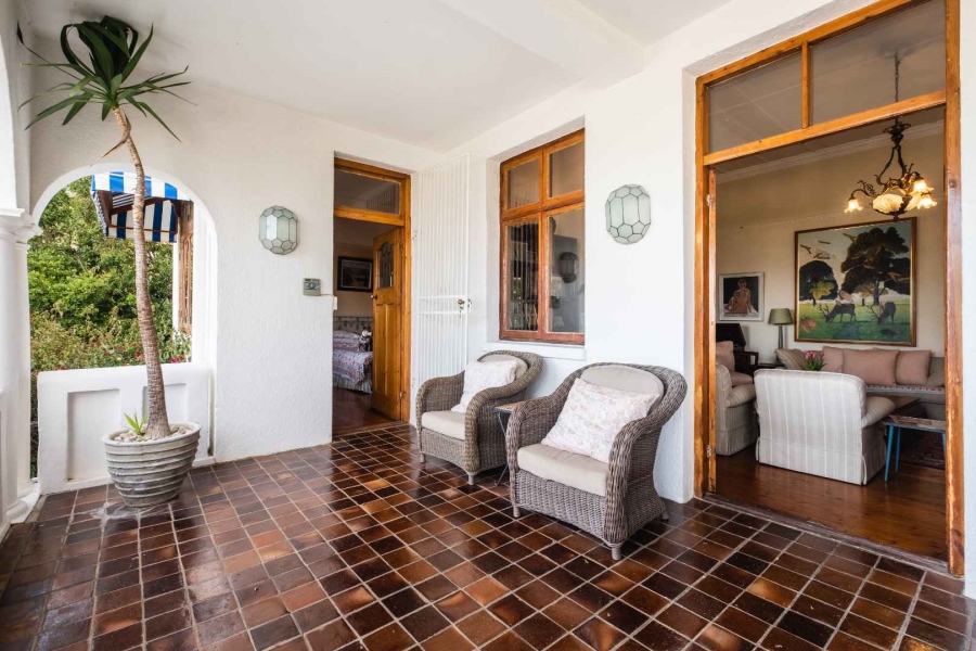 To Let 4 Bedroom Property for Rent in Oranjezicht Western Cape